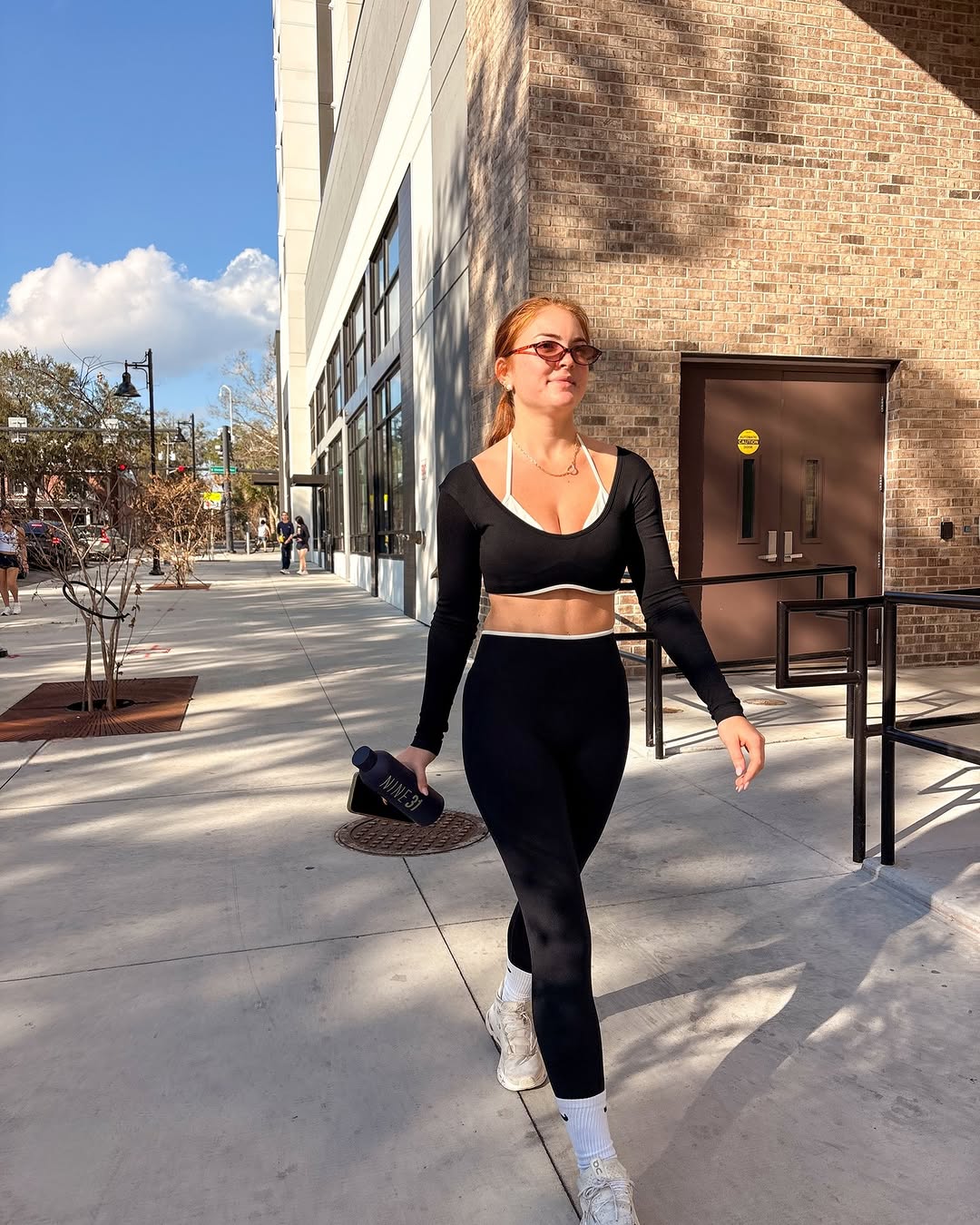 Kicking off Monday the right way \u2600\ufe0f\n\n